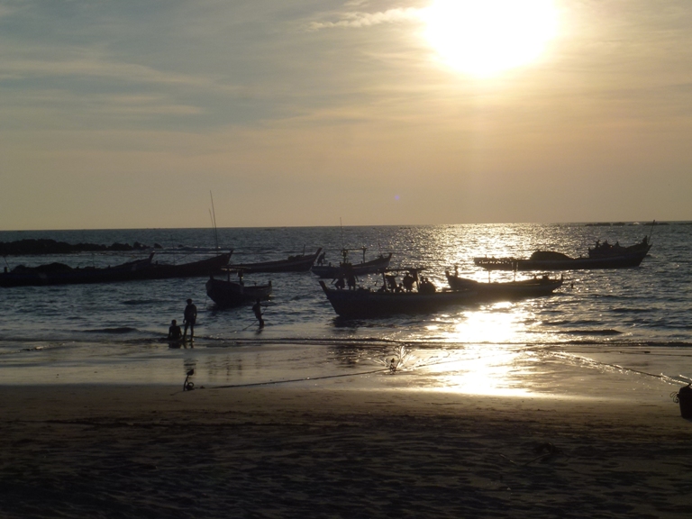 Pêcheurs à Ngapali