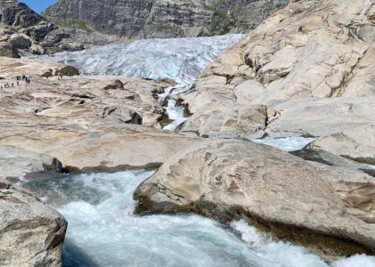 Sogndal entre Fjords, cascades et glaciers