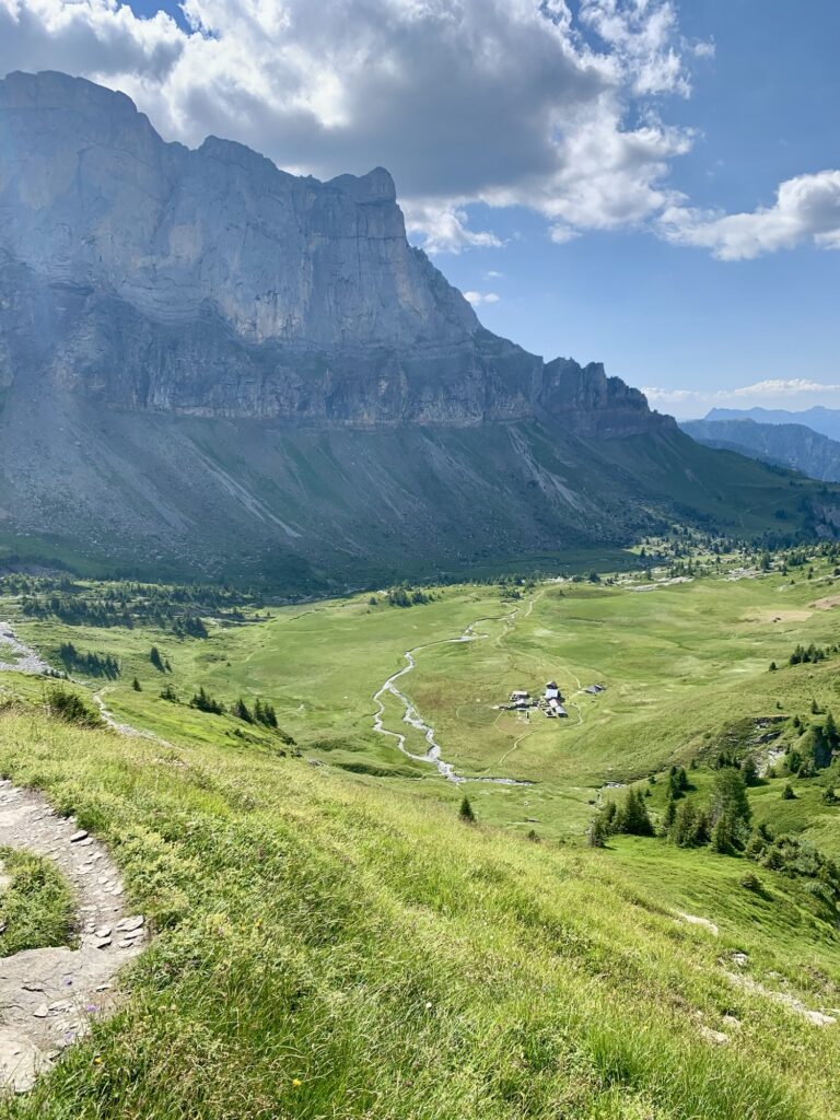 Col d'Anterne, refuge Alfred Wills, Fiz, Alpes, France